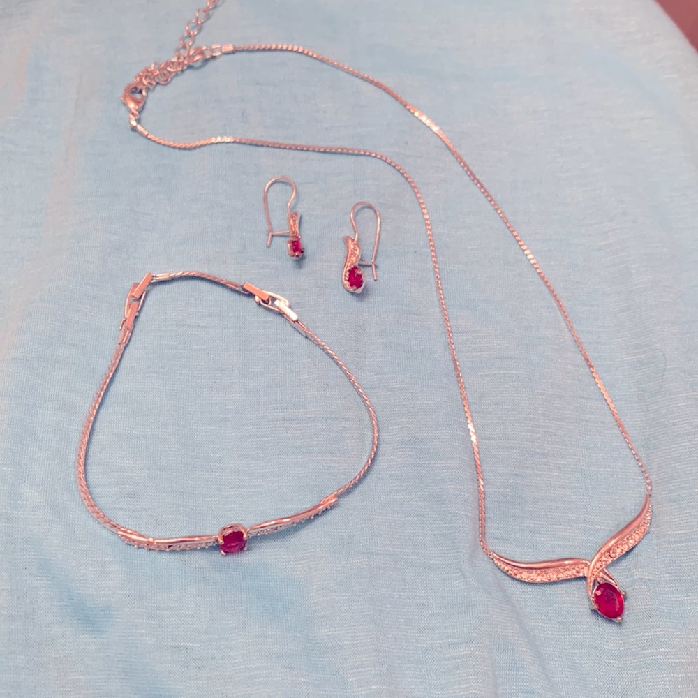 3 piece: earrings, necklace & bracelet set